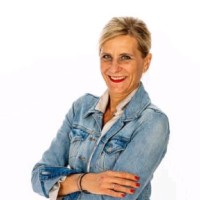 Petra Löbach