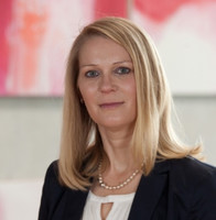 Katja Bäthge