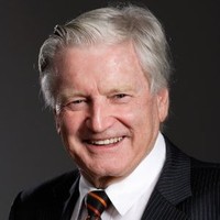 Sir William Gallagher, Knzm, Mbe, Hond