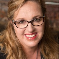 Julie McCullough, CIDQ