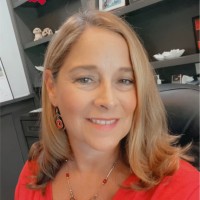 Julie Baumker