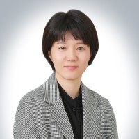 Jee-Young Park