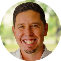 Luis J Rodriguez