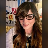 Holly Ross