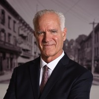 PauL Janos