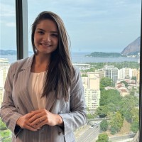 Hellen Bastos
