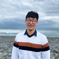 Chen-Yu Lee