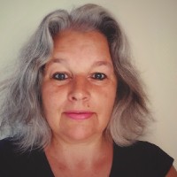 Connie Carlsen