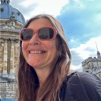 Lucy Morris