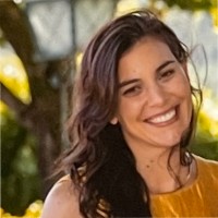 Tânia D.