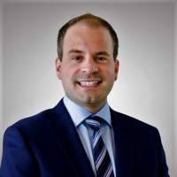 Andrew Denuzzo, Cfa