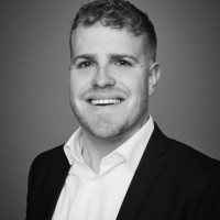 Henrik Schneider