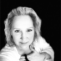 Julia Mulkiewicz Shaw