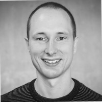 Dr. Tobias Nöll