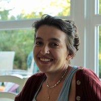 Nina Linhales Barker