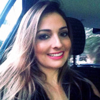 Aline R.