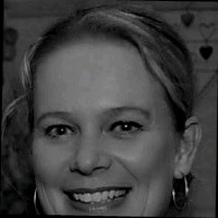 Yvette van der Bruggen