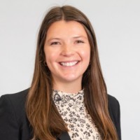 Emma Saunders, Mba