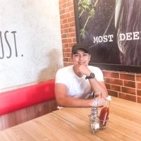 Ronald Flores