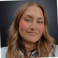 Carly Howes