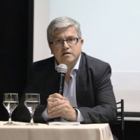Gustavo Poenitz