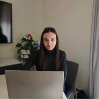 Oleksandra Knott