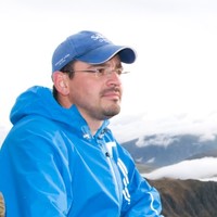 Nicholas C Saigau