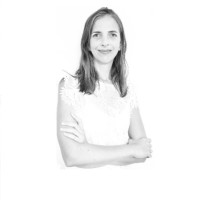 Victoria Arnaude