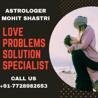 ASTROLOGER Mohit Shastri
