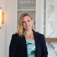 Mari M.
