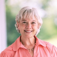 Holly Kominsky