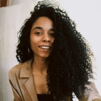 Andrezza Soares