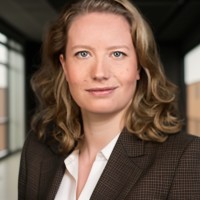 Bettina E.