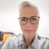 Ingrid Moens