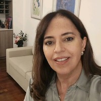 Karina Estrada de Alvarez