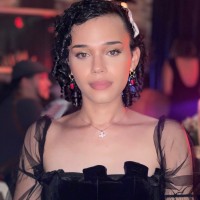 Ellie Flores