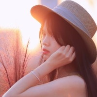 Mia Lee