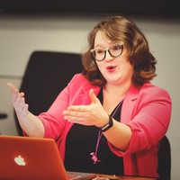Jana Kasperkevic