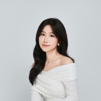 Zhuolin She