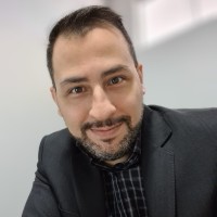 Darilo Petineli