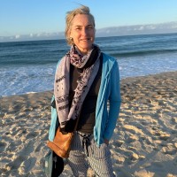 Dr Cathryn Lloyd