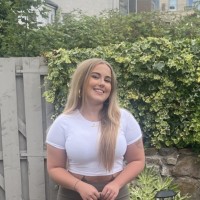 Kirsty Robertson