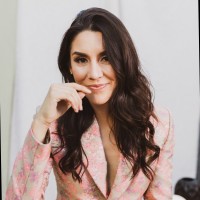 Erika De La Cruz