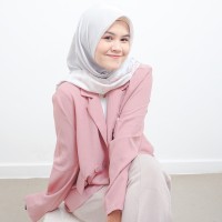 Putri Retno Ima Kurnia, S.H.