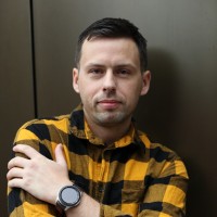 Damian D.
