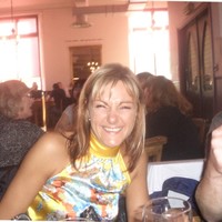 JOANNE LOWE