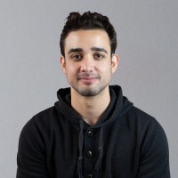Talha Akdağ