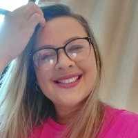 Erica Tuzze De Oliveira