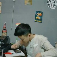 黄俊梅