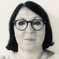 Hélène TROISFONTAINE